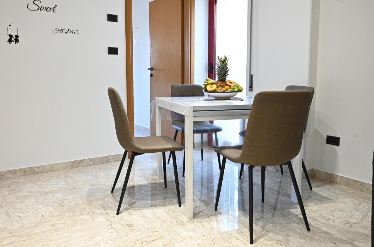 Ferienwohnung Dimora Fefe Monopoli Exterior foto